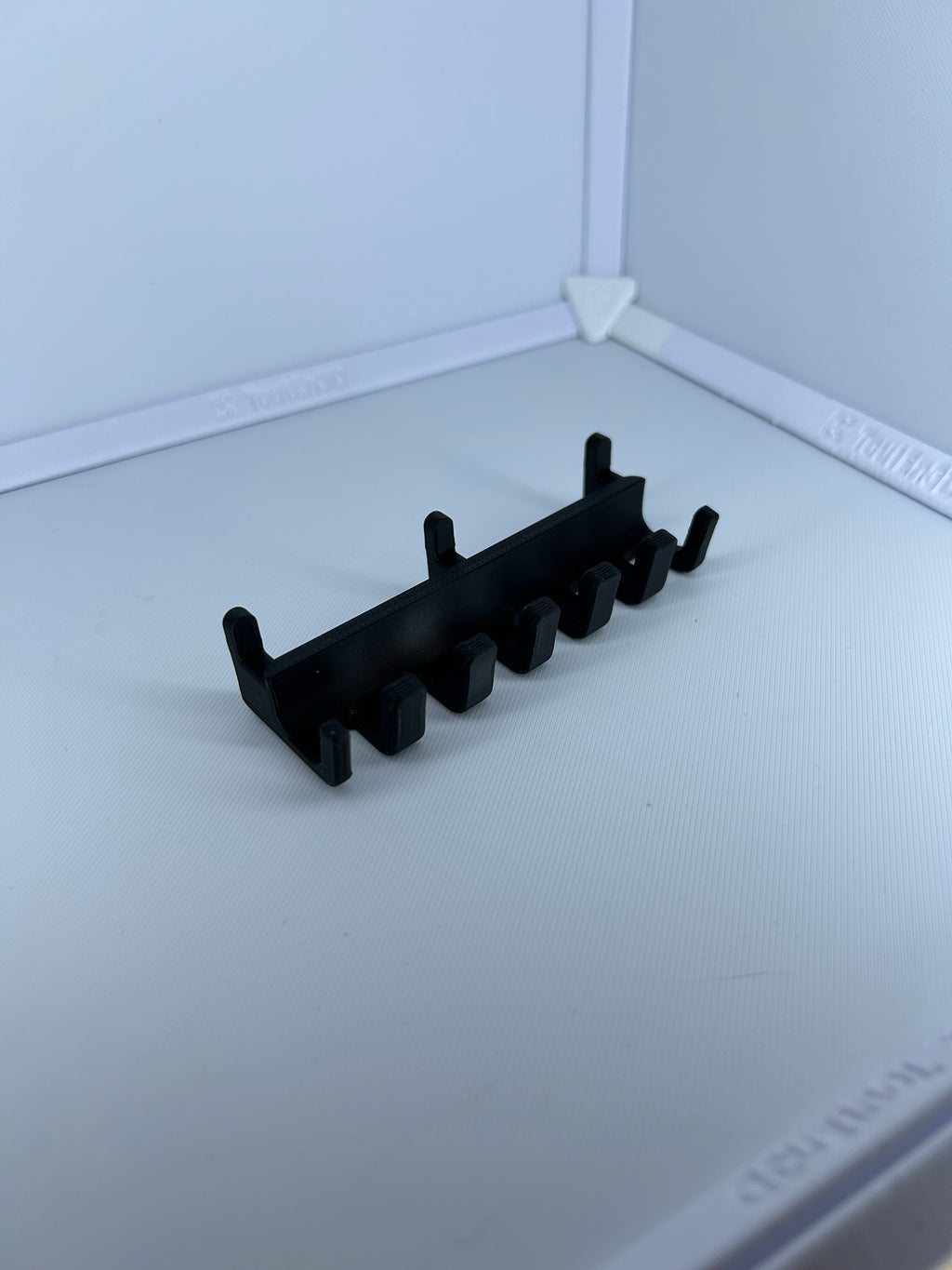 Support de câbles pour SKADIS - 6 emplacements