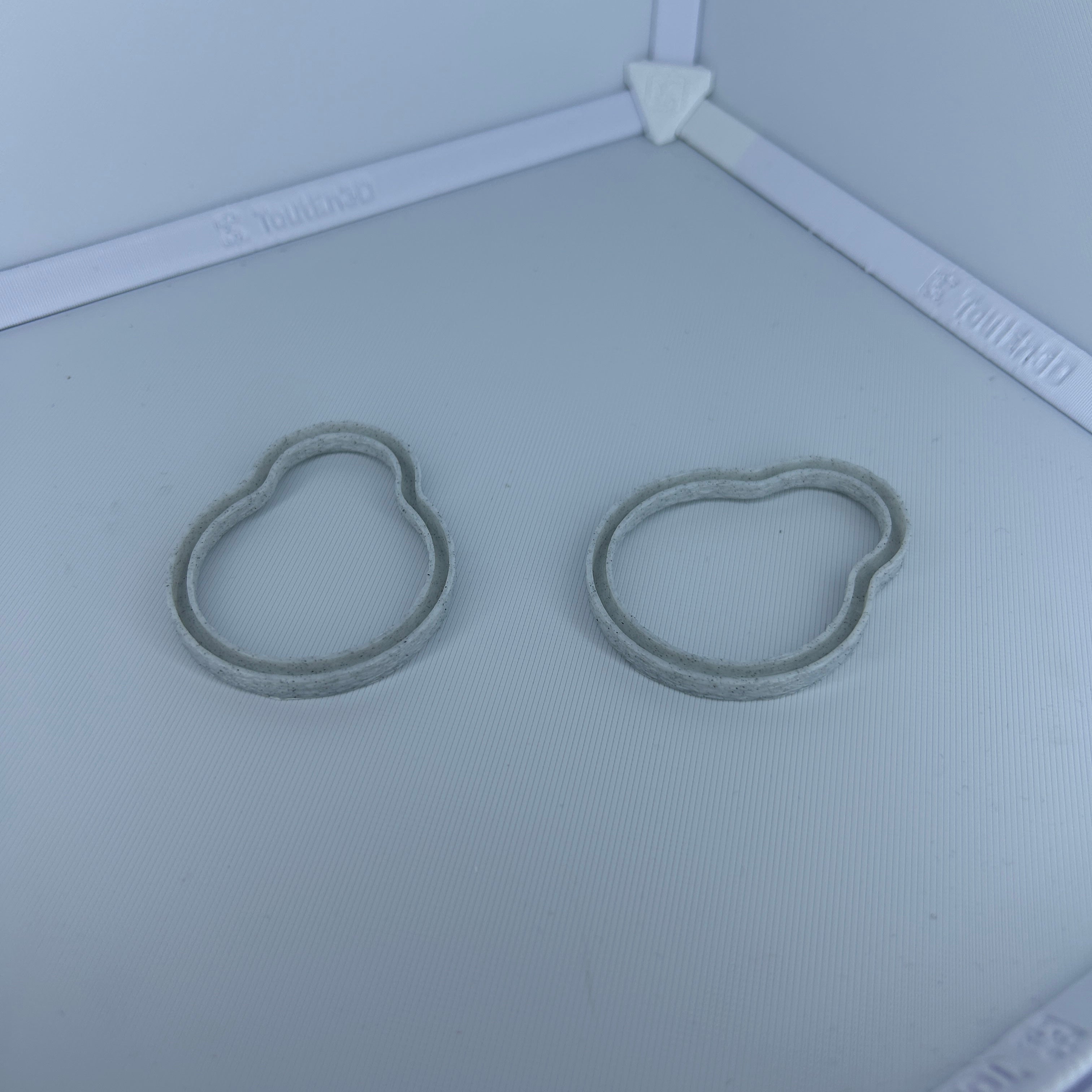 Tunnel souterrain d’aquarium - Bouches d’entrée