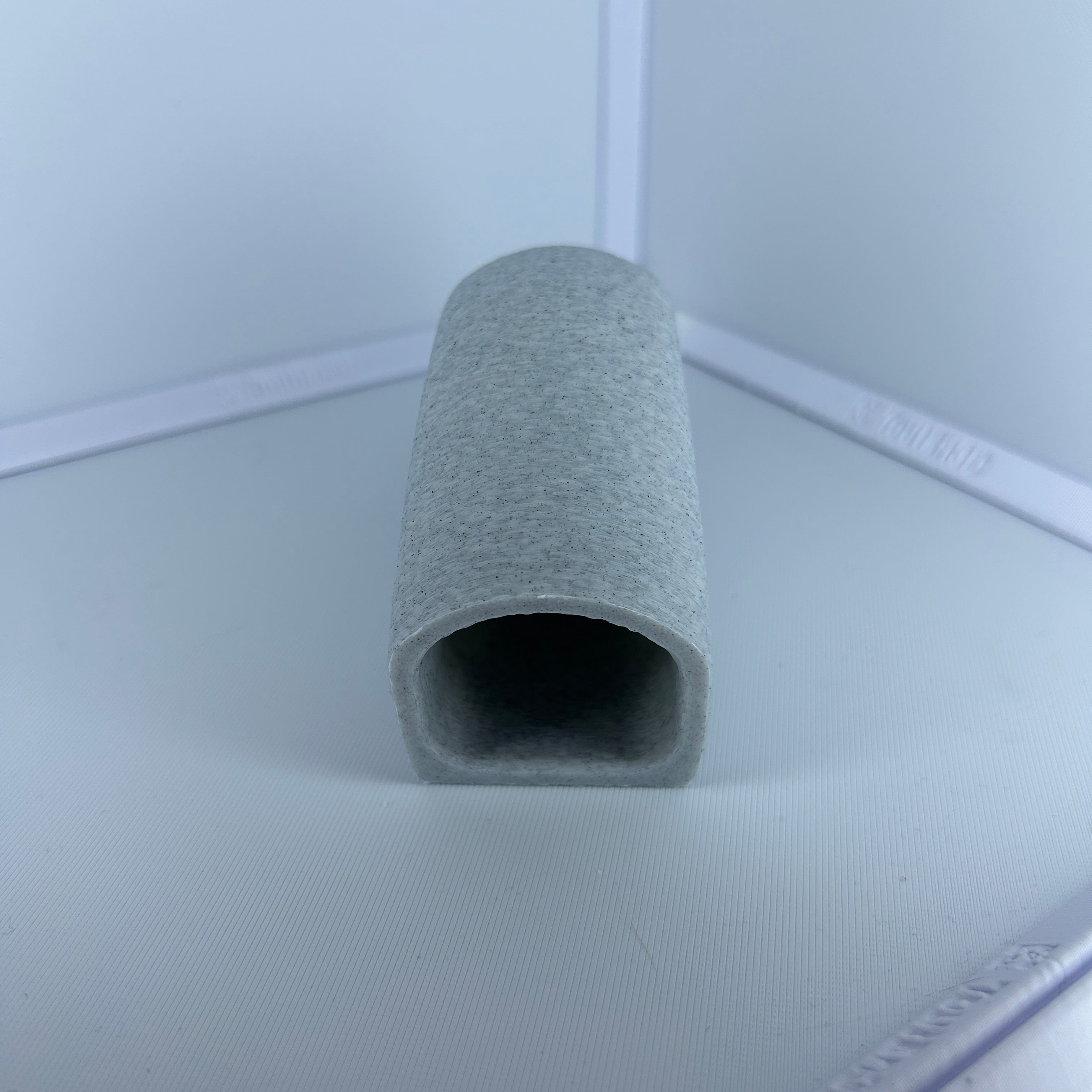 Tube de ponte enfouissable pour Loricariidae