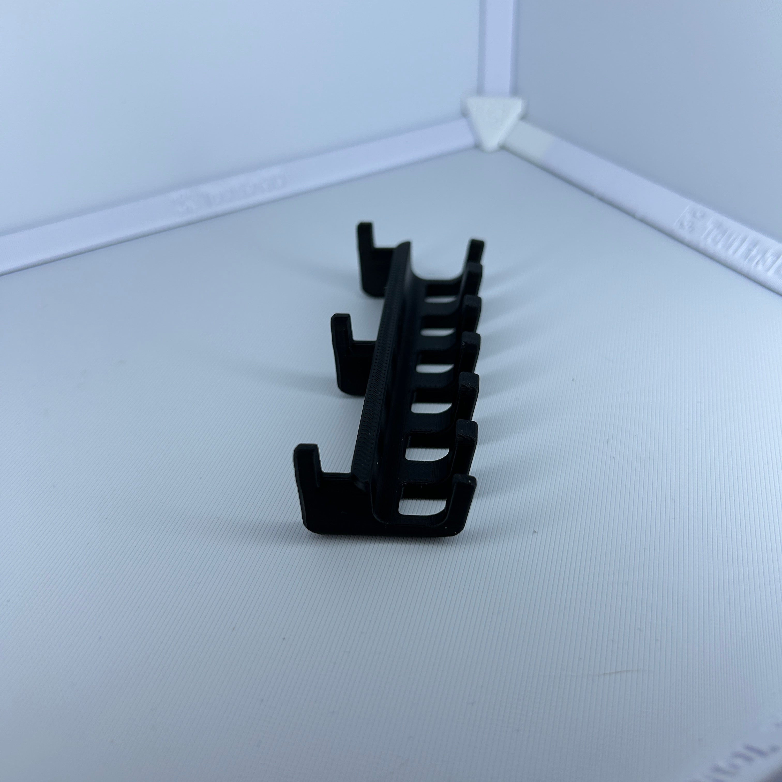 Support de câbles pour SKADIS - 6 emplacements