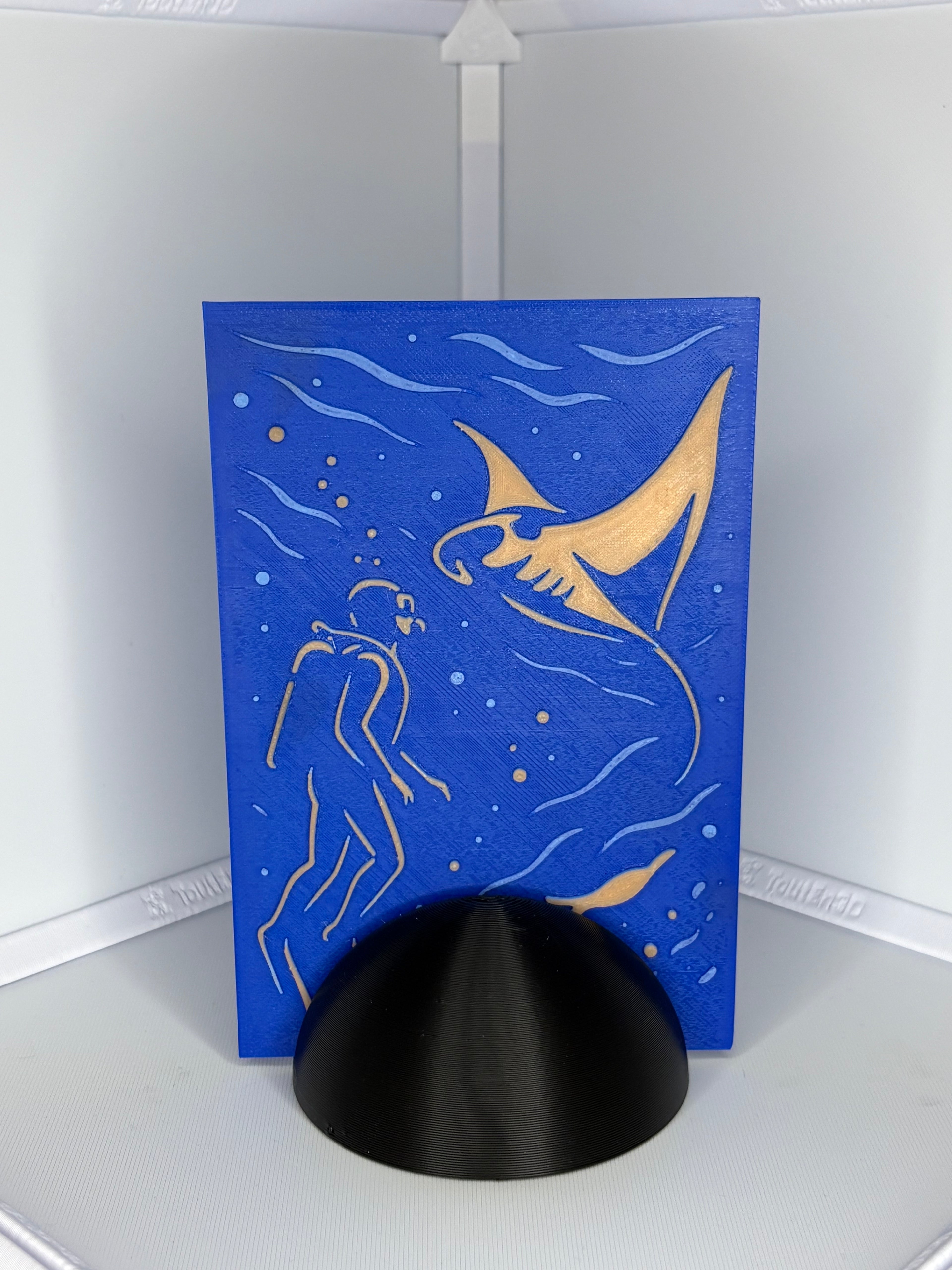 Tableau 3D "Rencontre Majestueuse" – Plongeur & Raie Manta (HueForge)